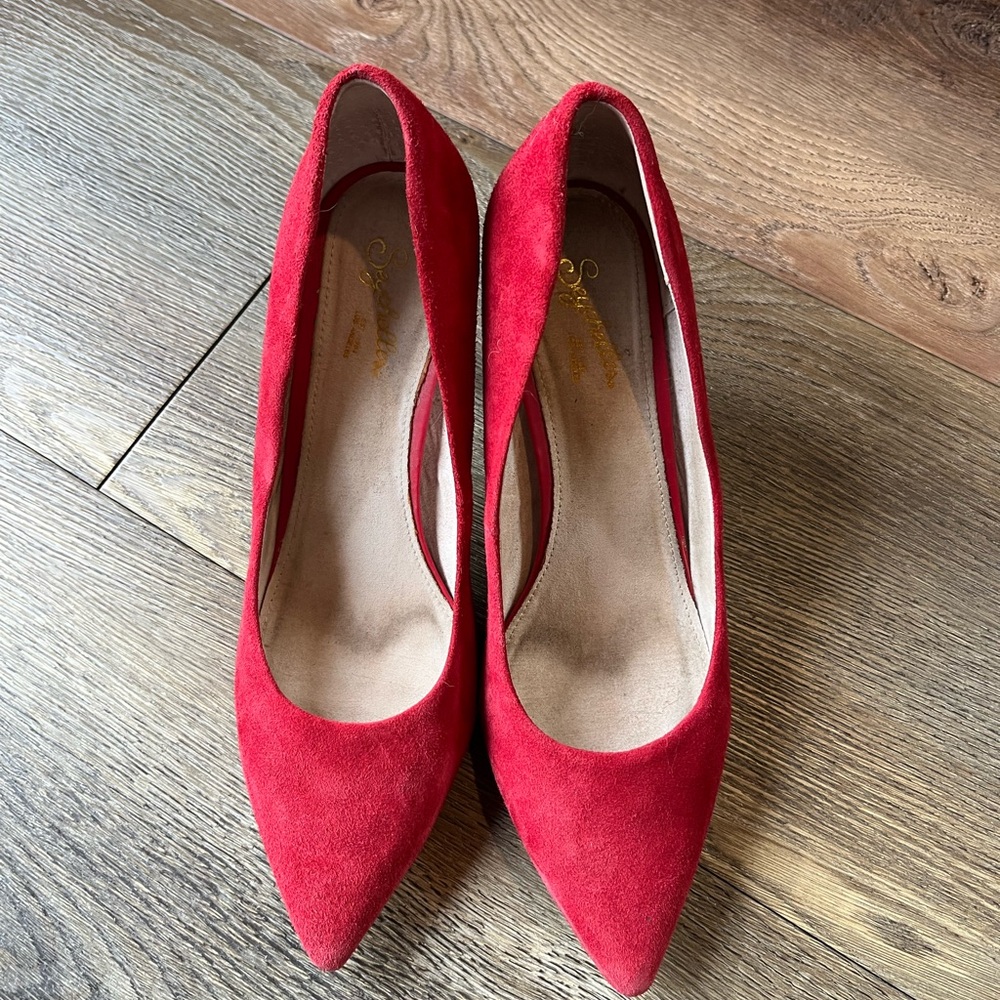 Seychelles red suede heels